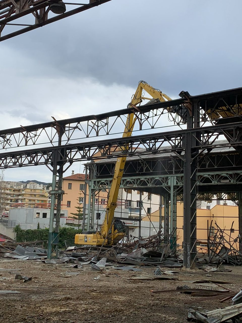 Chantier de terrassement à La Garde, Aire toulonnaise